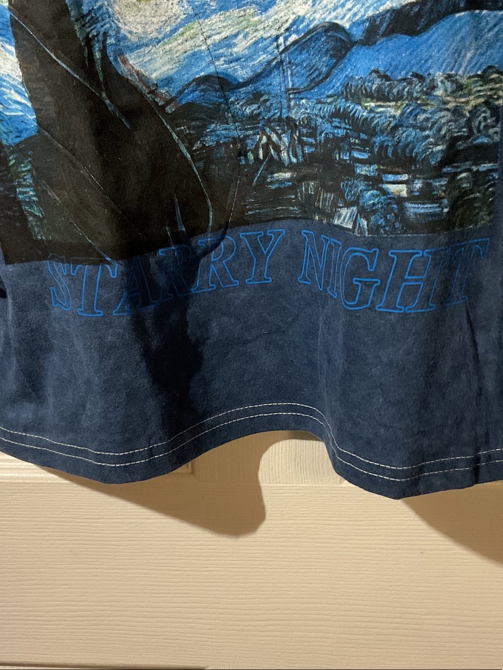 Blue Starry Night Graphic Cropped Tee - Picture 2 of 4